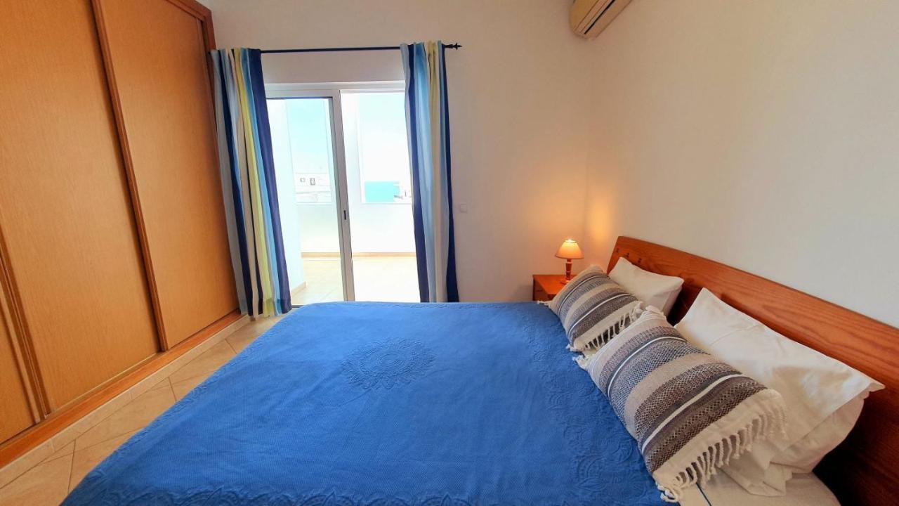 Quarteira Beach Vacation: 2Br Steps To The Sand Eksteriør bilde