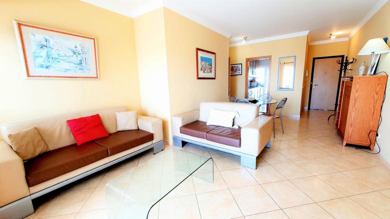Quarteira Beach Vacation: 2Br Steps To The Sand Eksteriør bilde