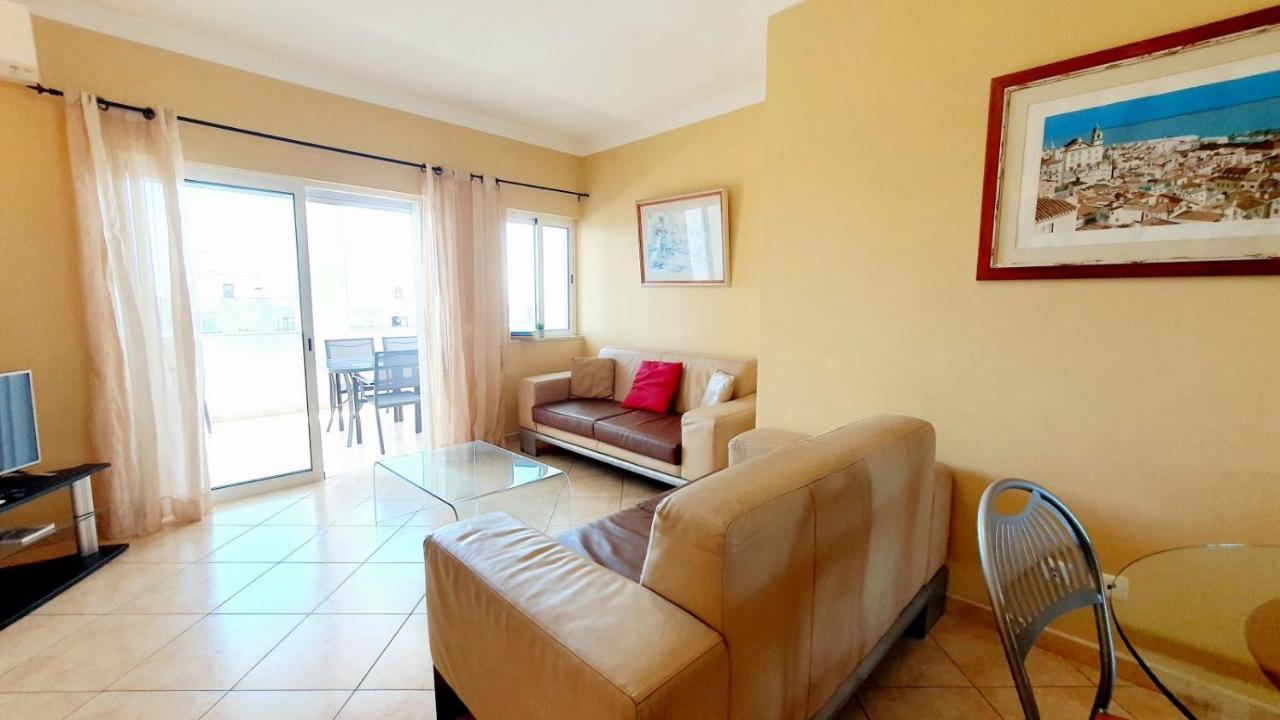 Quarteira Beach Vacation: 2Br Steps To The Sand Eksteriør bilde