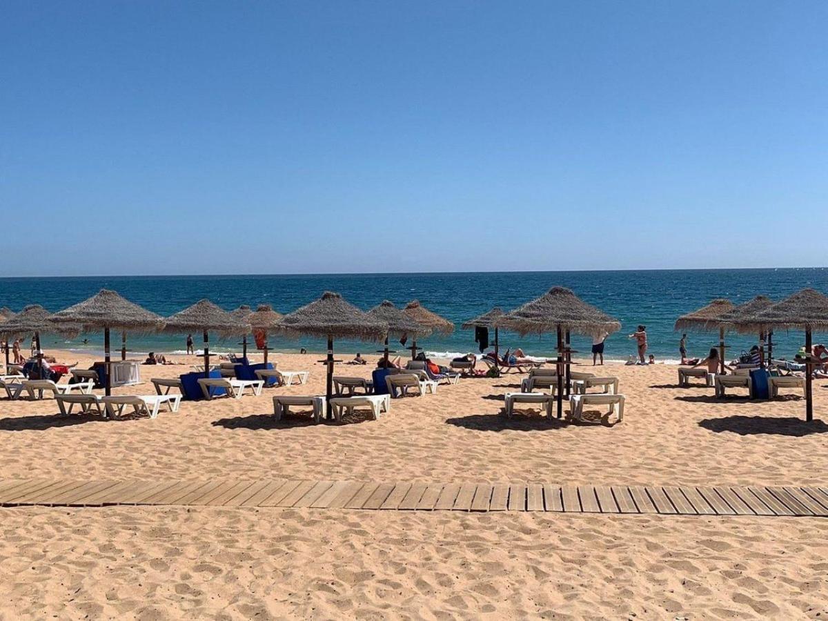 Quarteira Beach Vacation: 2Br Steps To The Sand Eksteriør bilde
